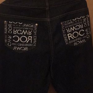 Like new rocawear jeans